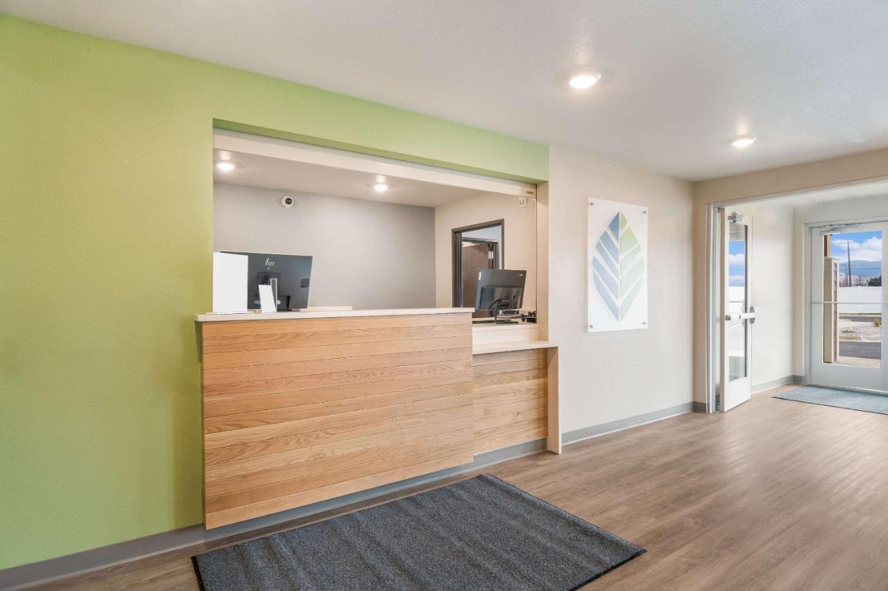 Woodspring Hotel 2*